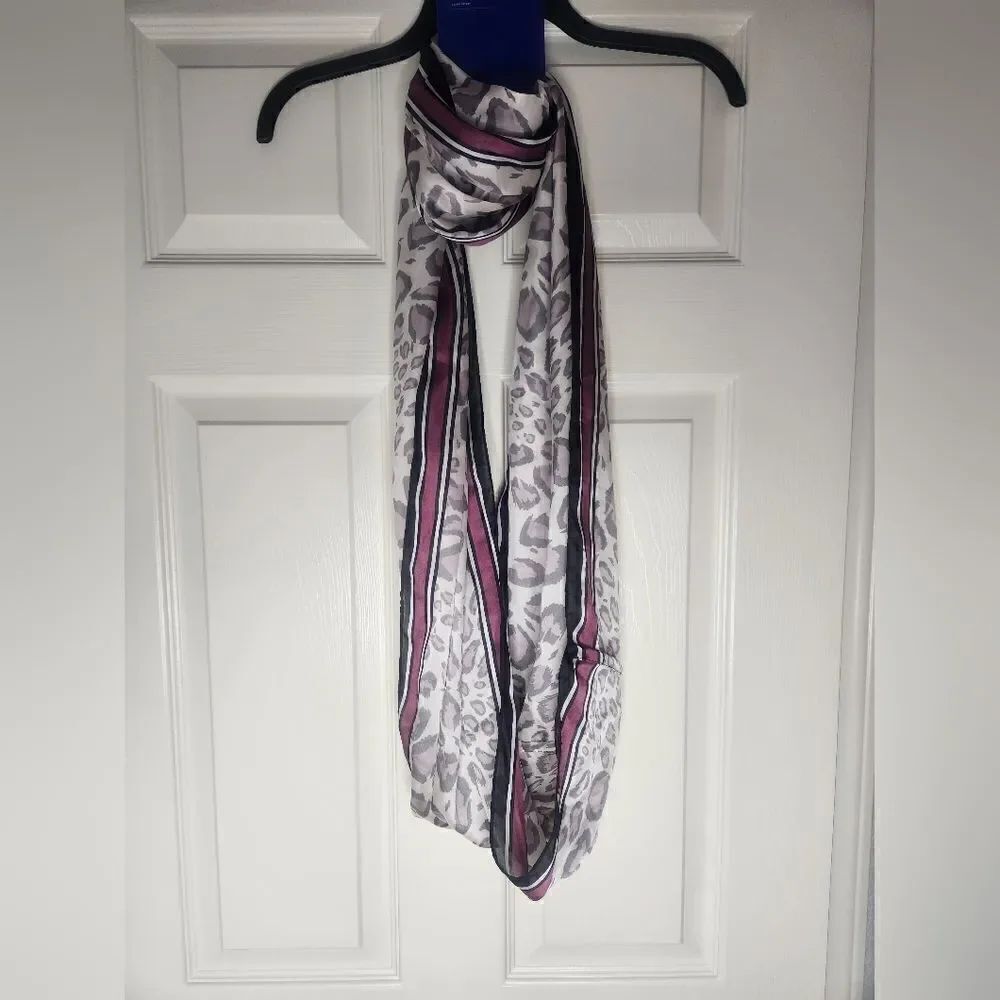 NWT Apt 9 Blush Multicolored Leopard Loop Polyester Women’s Scarf